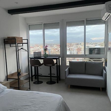 Sky Views Studio In City Centre Alicante Exterior photo