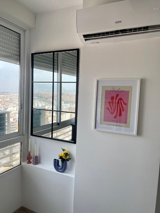 Sky Views Studio In City Centre Alicante Exterior photo